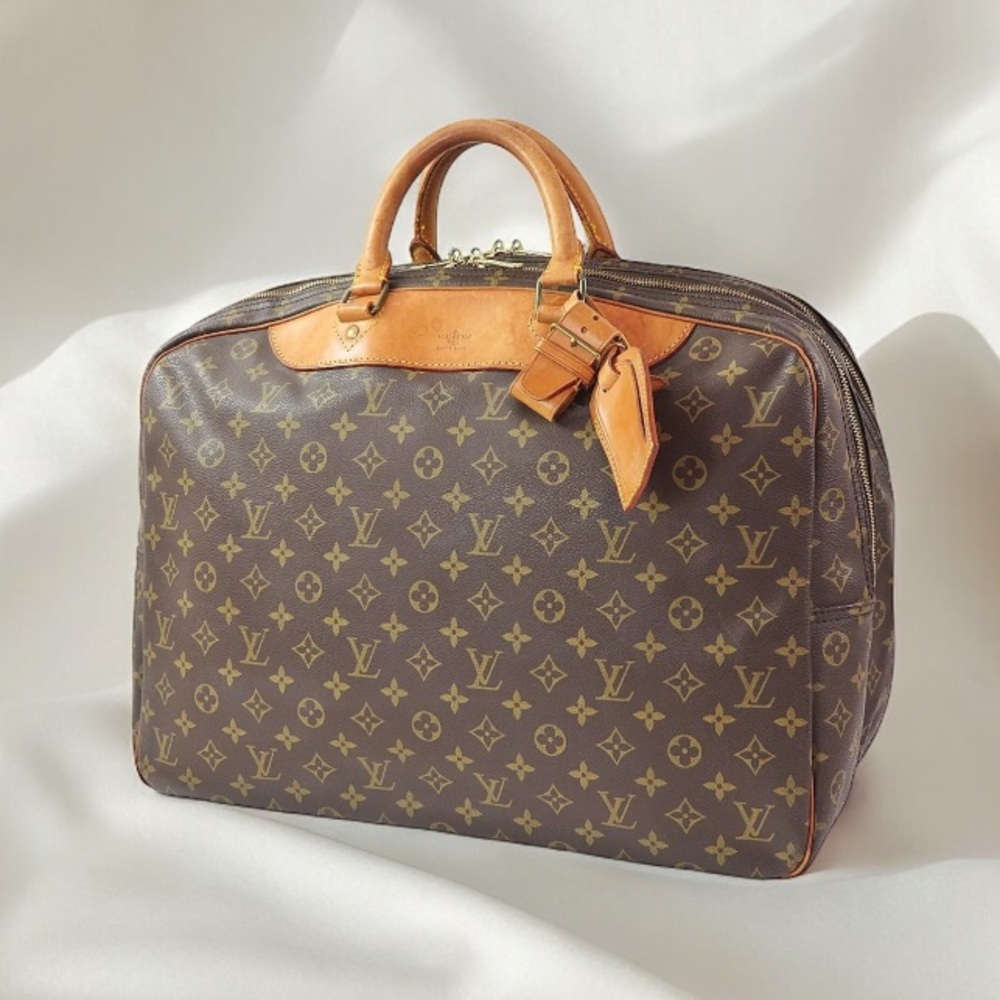 LOUIS VUITTON Monogram Canvas Alize 2 Poche Soft Suitcase